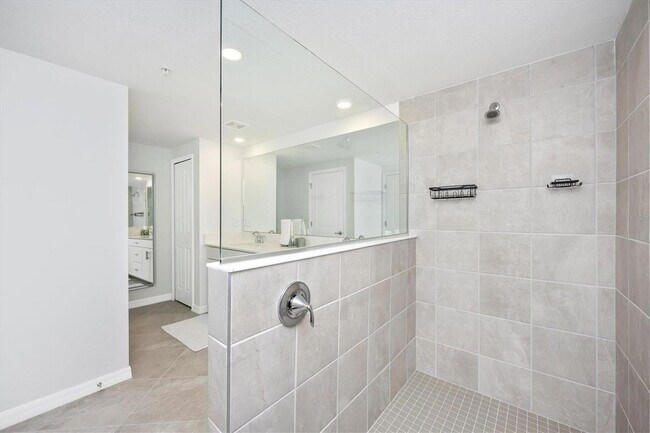 Building Photo - 12640 Radiance Ct