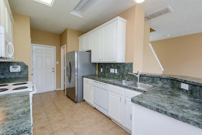 Building Photo - 3103 Atherton Canyon Ln