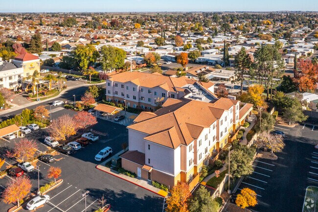 Building Photo - Vacaville Senior Manor