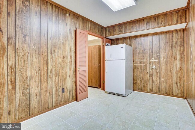 Building Photo - 4771 Parkman Ct