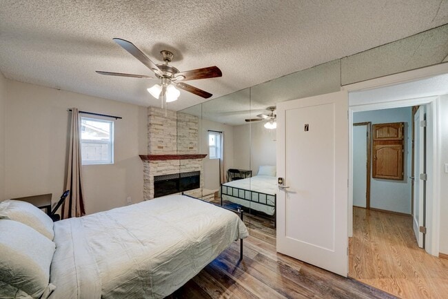 Building Photo - 5124 W Harmont Dr