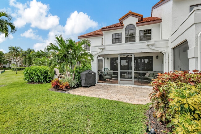 Building Photo - 2299 Treasure Isle Dr