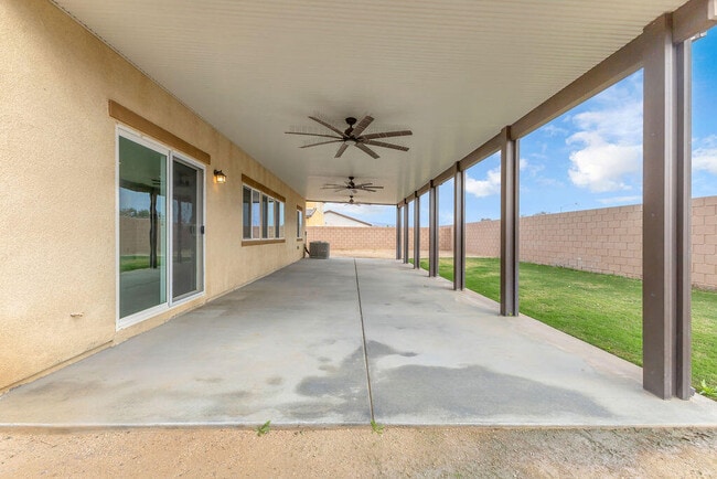 Building Photo - 83325 White Stallion Rd