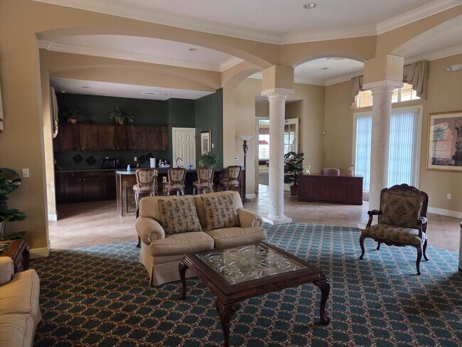 Building Photo - 520 Florida Club Blvd