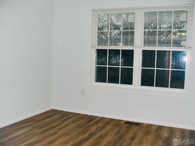 Building Photo - 81 Morgan Pl