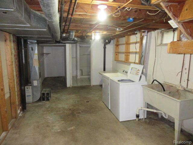 Building Photo - 20404 Wakenden St