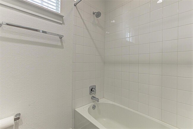 Building Photo - 301 Tequilana Pass