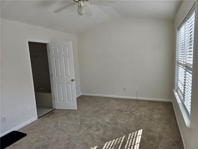 Building Photo - 4645 Valais Ct