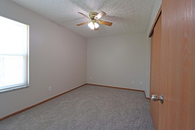 Building Photo - 4897 Nieles Edge Dr