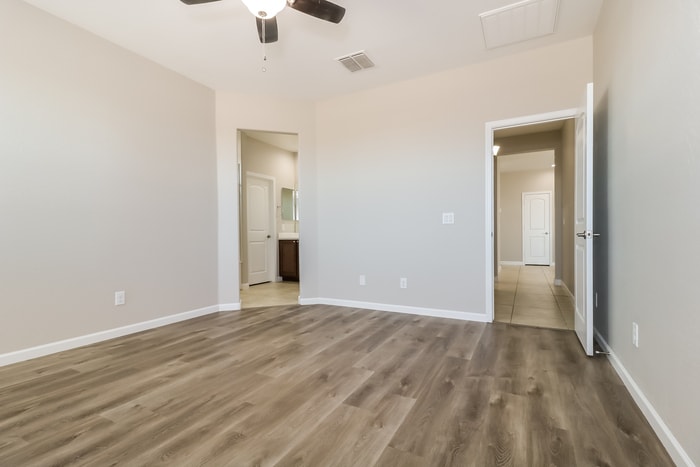Building Photo - 23775 W Magnolia Dr