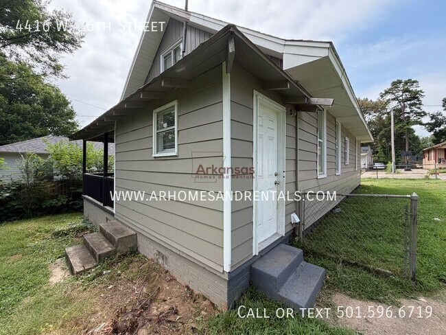 Building Photo - 4416 W 26th St
