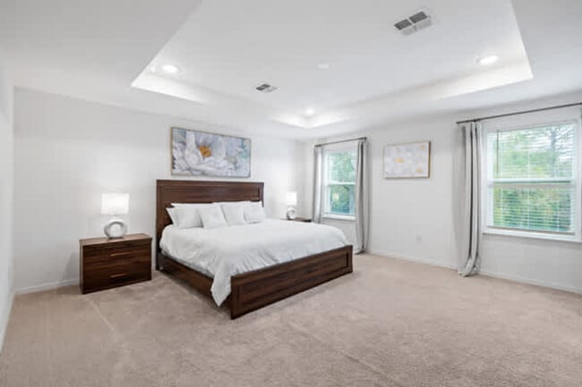 Building Photo - 14282 Coronado Dr