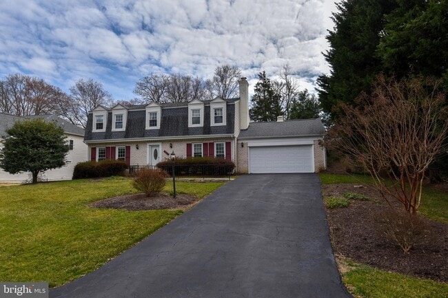 Building Photo - 1221 Forestville Dr