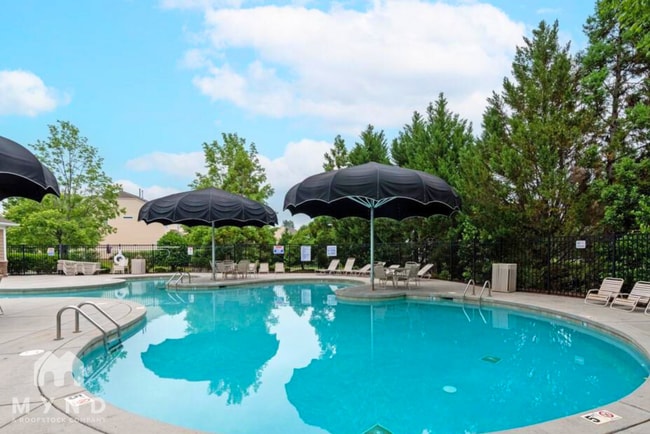 Building Photo - 9420 Ardrey Woods Dr