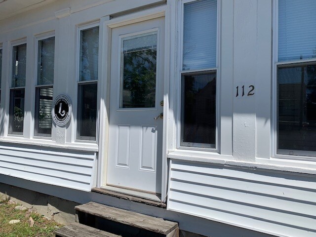 Building Photo - 112 N Lancaster St