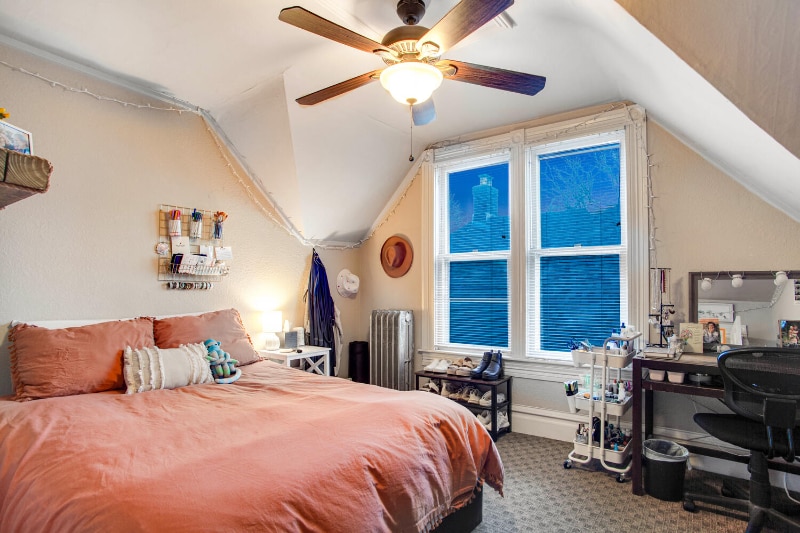 Building Photo - 1525 9th Ave