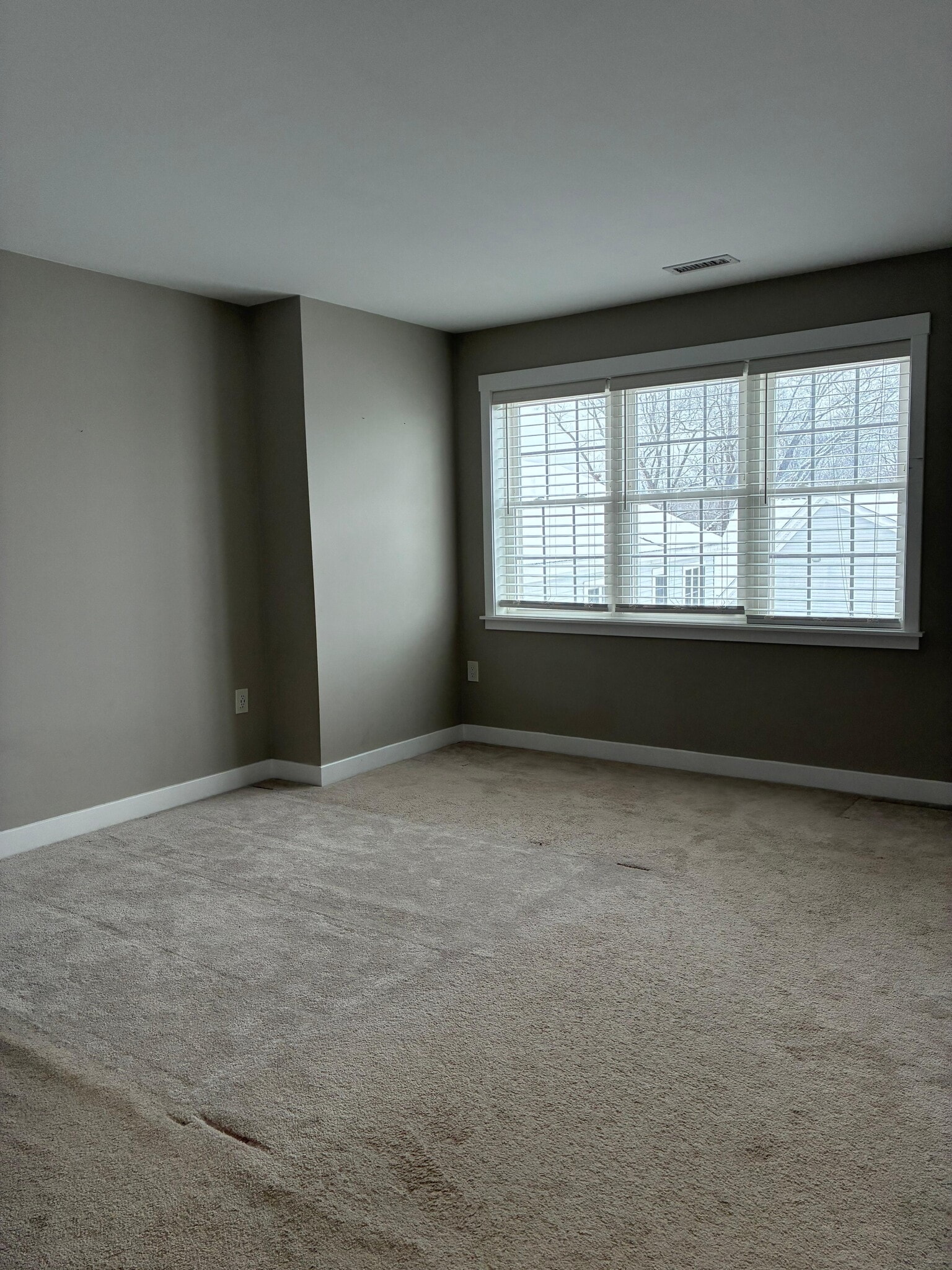 Building Photo - 4 Craftsman Ct