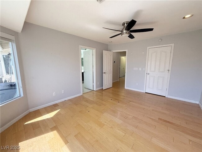 Building Photo - 3744 Crescent Canyon St