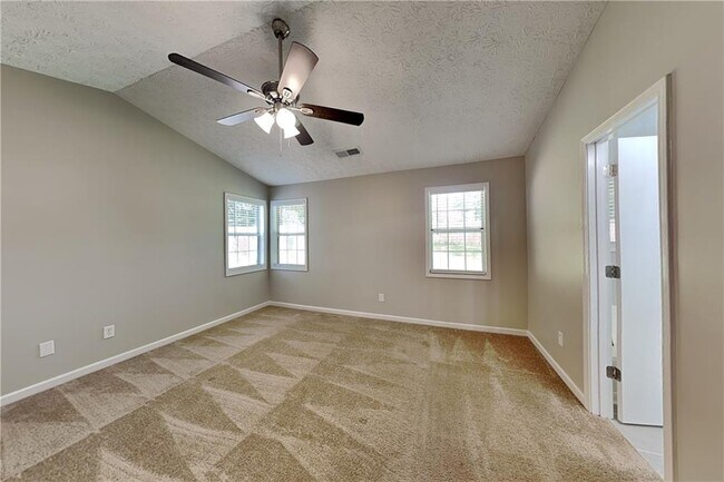 Building Photo - 4019 River Rock Way