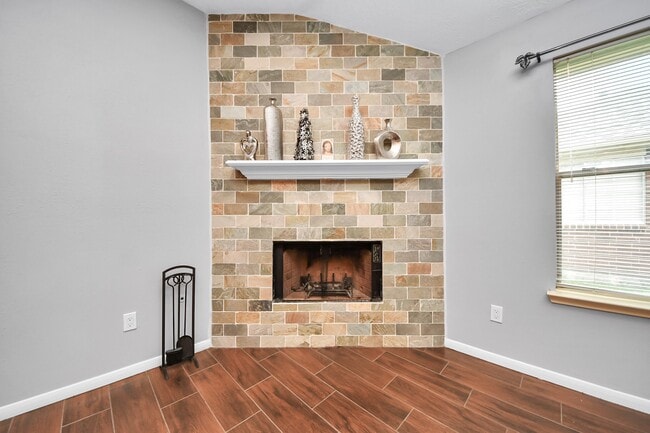 Building Photo - 16215 Cypress Trace Dr