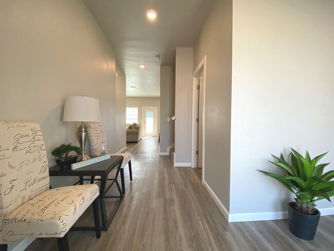 Building Photo - Charming 3 Bed, 2.5 Bath Home in NW OKC!