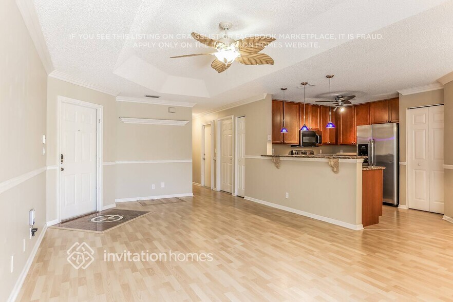 Building Photo - 3339 Blue Fin Dr