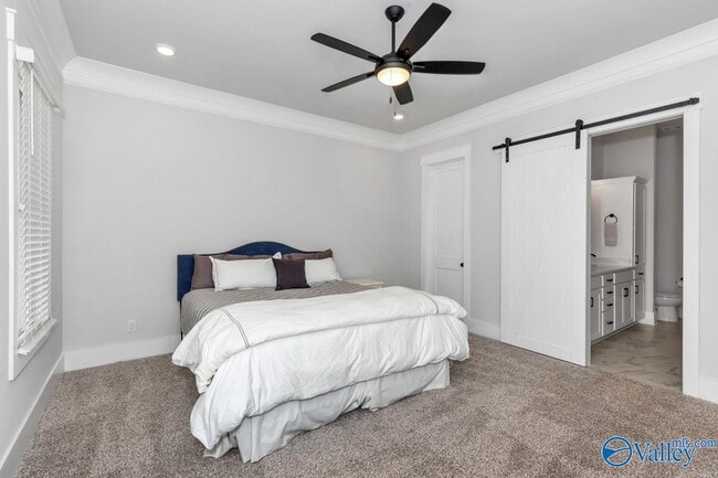 Building Photo - 308 Hay Rake Dr