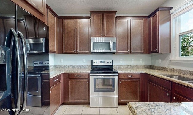 Building Photo - 168 Nelson Ln