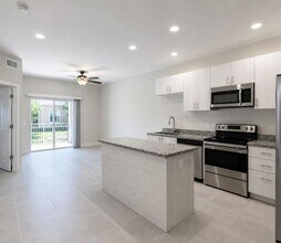 Building Photo - 3221-3409 SW 8th Pl
