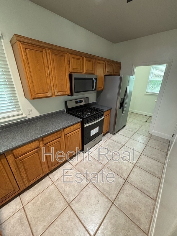 Building Photo - 5711 China Berry Rd