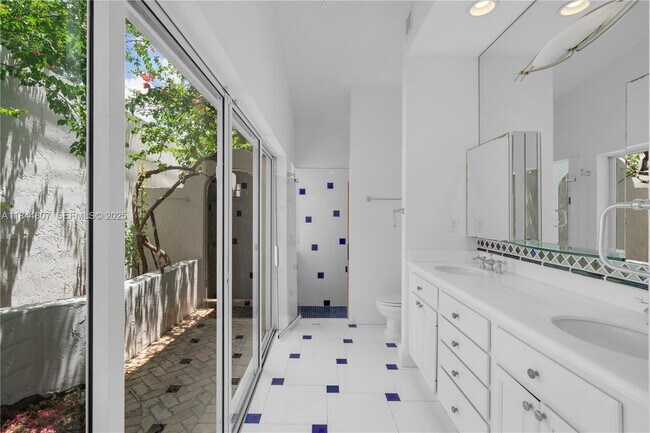 Building Photo - 1765 Wa Kee Na Dr