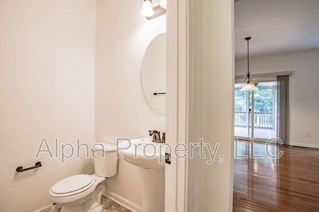 Building Photo - 11 Platte Ln