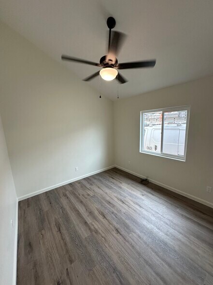Building Photo - 3623 W 105th St