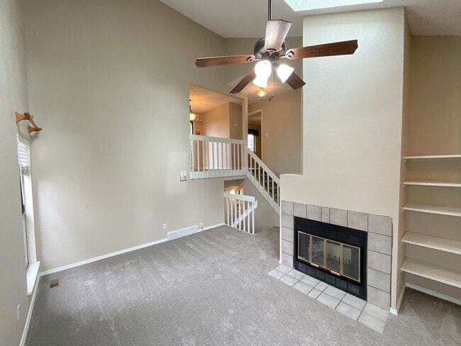 Building Photo - 8214 Steadman Dr