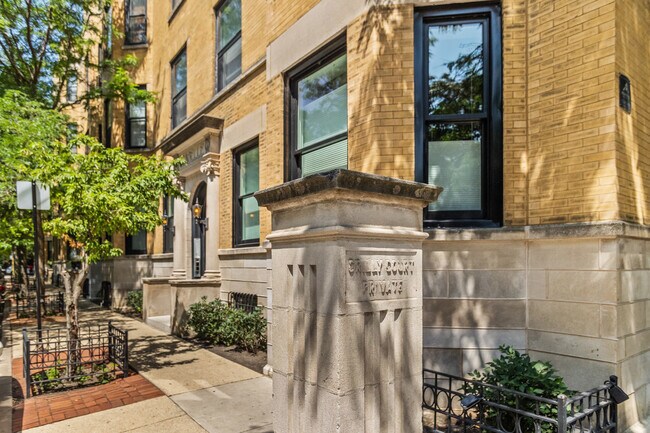 Building Photo - 1707 N Crilly Ct