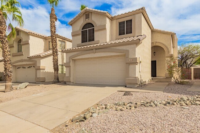 Primary Photo - Ahwatukee Foothills Home in Prime Location!