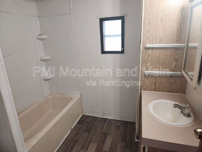 Building Photo - 125 Gamblers Run