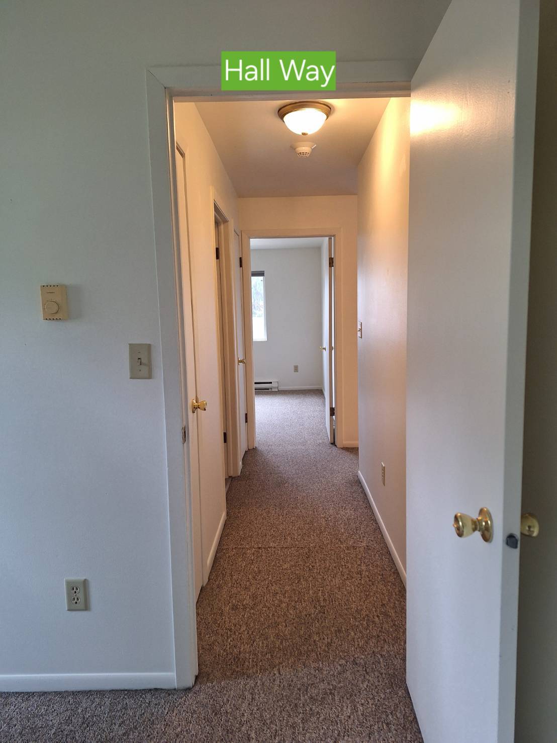 Building Photo - 1215 W Beckert Rd