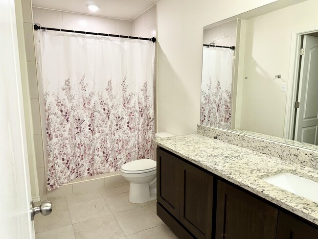 Building Photo - 3701 Jaime Martin Dr