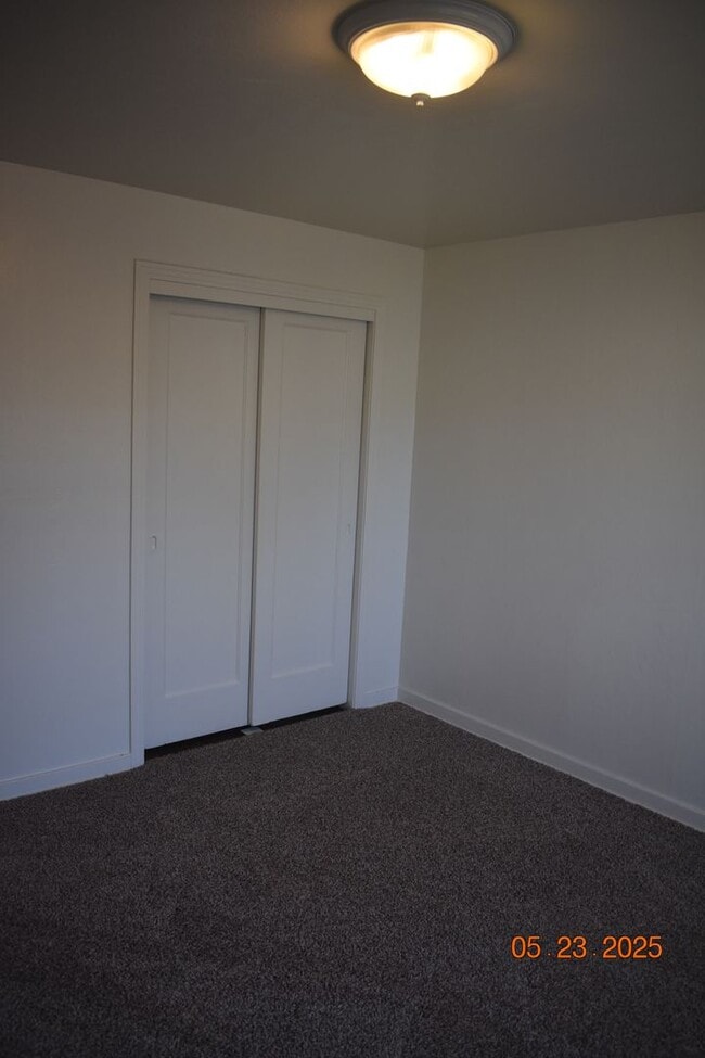 Building Photo - Charming Three Bedroom Home with New Carpe...