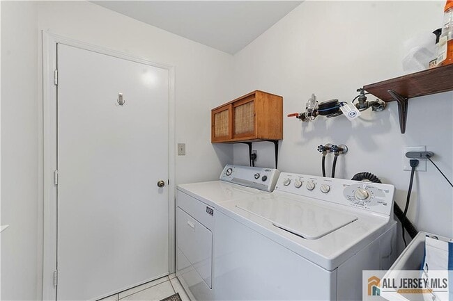 Building Photo - 138 Concordia Cir