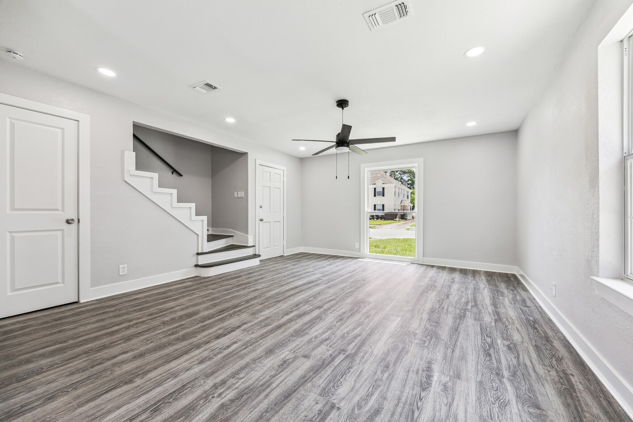 Building Photo - 3431 Rosedale St