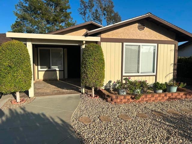 Building Photo - 1404 Highridge Dr
