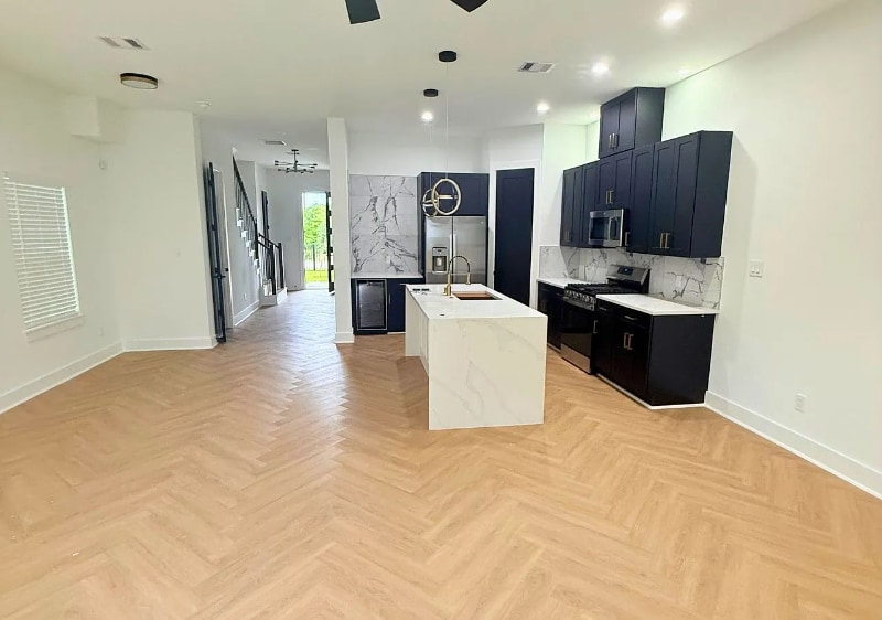 Building Photo - 4117 Shelby Cir