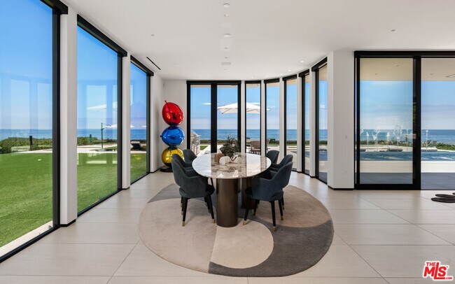 Building Photo - 31100 Broad Beach Rd