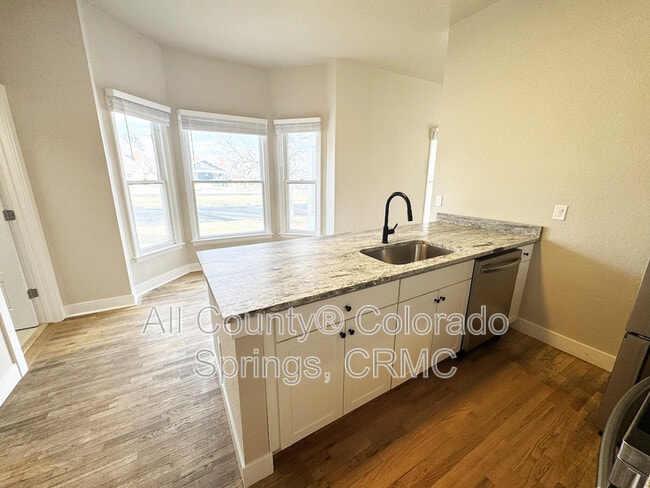 Building Photo - 330 E Cache La Poudre St