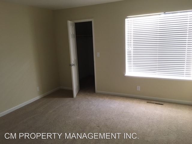 Building Photo - 1715 Foxworthy Ave