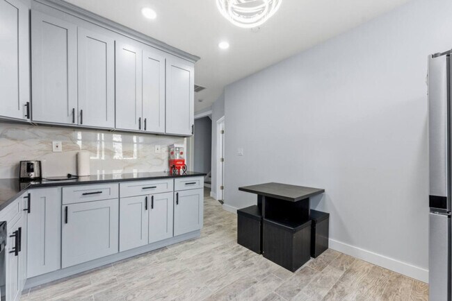 Building Photo - 23 Obrien Ct