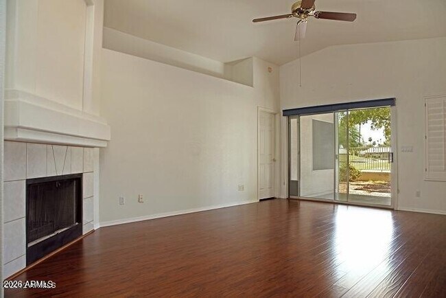 Building Photo - 12054 S 44th St