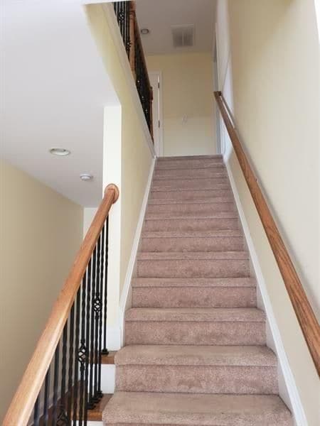 Building Photo - 5645 Princeton Run Trail